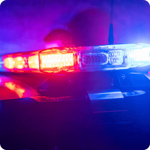 İhtiyaç Halinde Polis, İtfaiye veya Ambulans Gibi İlgili Birimleri Yönlendirir.